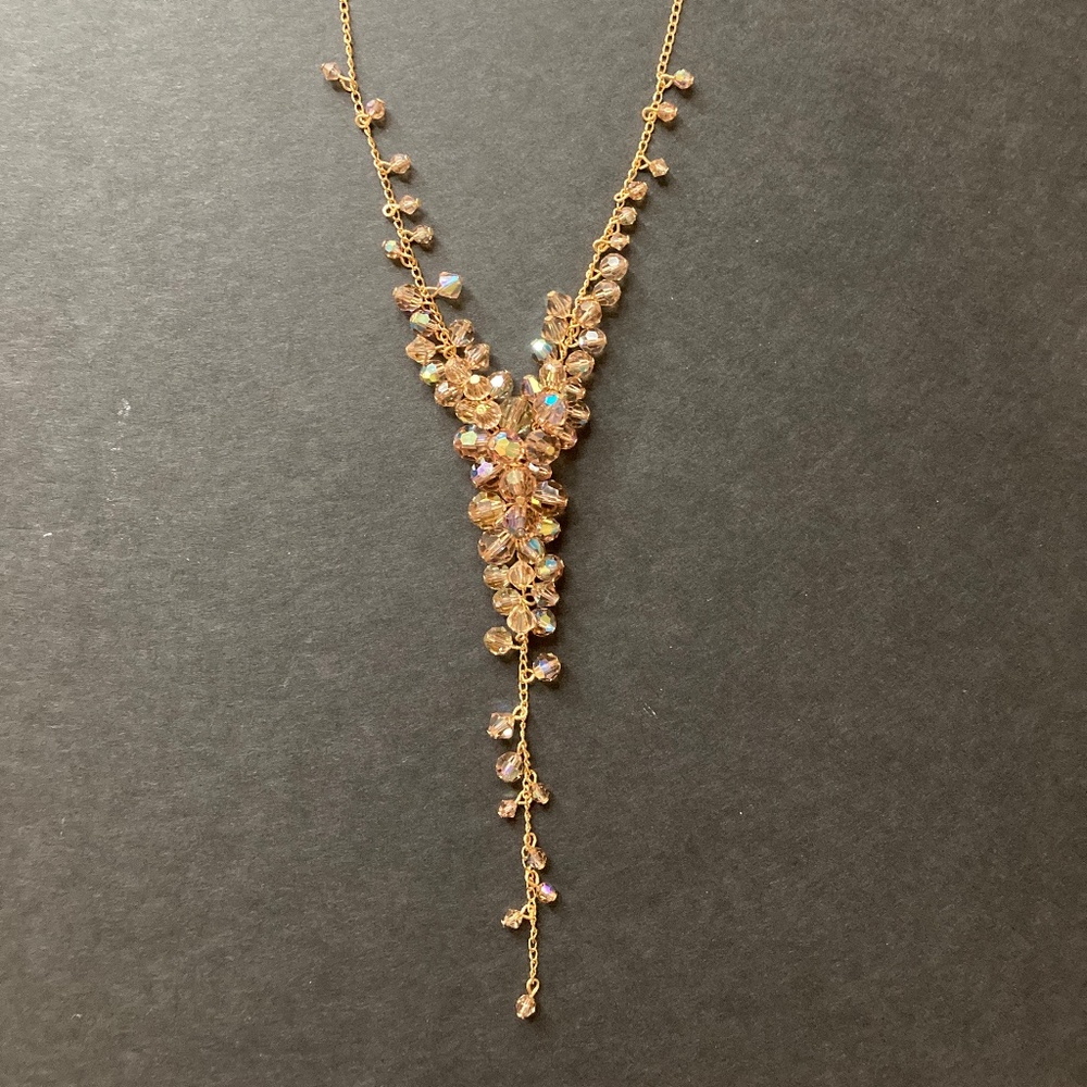 Gold Tone Y necklace/Faceted Bead Clusters/18 Inch Length/3 Inch Extender